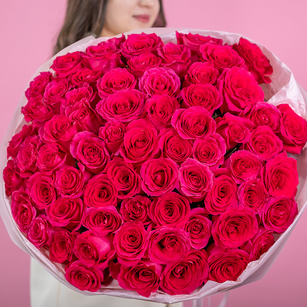 Купить Букет из 65 роз в  с бесплатной доставкой: цена, фото, описание